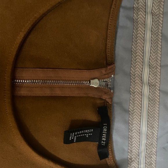 Tunic - Picture 2 of 3